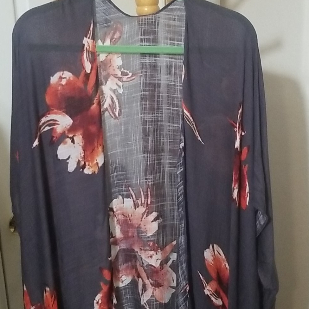 Long Kimono One Size - Picture 2 of 3